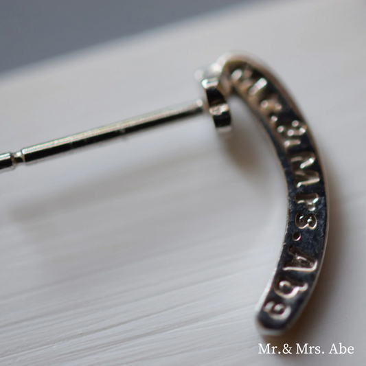 Mr. & Mrs. Abe ロゴ ピアス/イヤリング